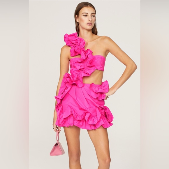 AKNVAS Ruby Dress - Picture 1 of 6